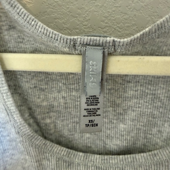 SKIMS Cotton Rib Tank - Available in Light Heather Grey, Navy, & Forest Green - Picture 6 of 12